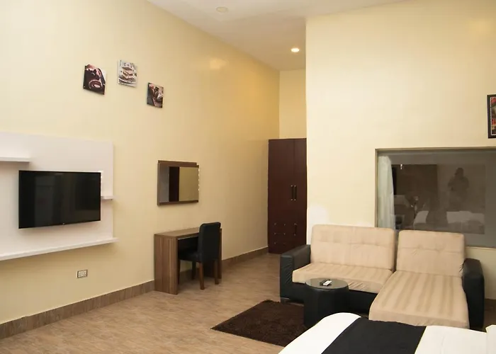 Morzi Hotel & Suites